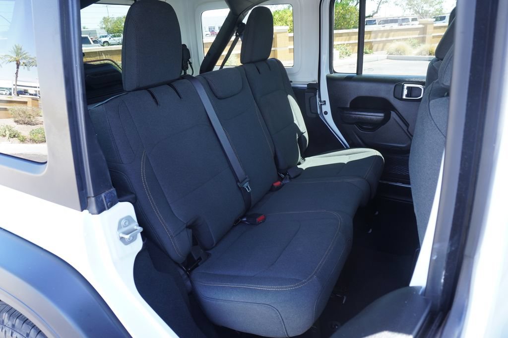 Used 2024 Jeep Wrangler Unlimited Sport AWD/4WD image 13