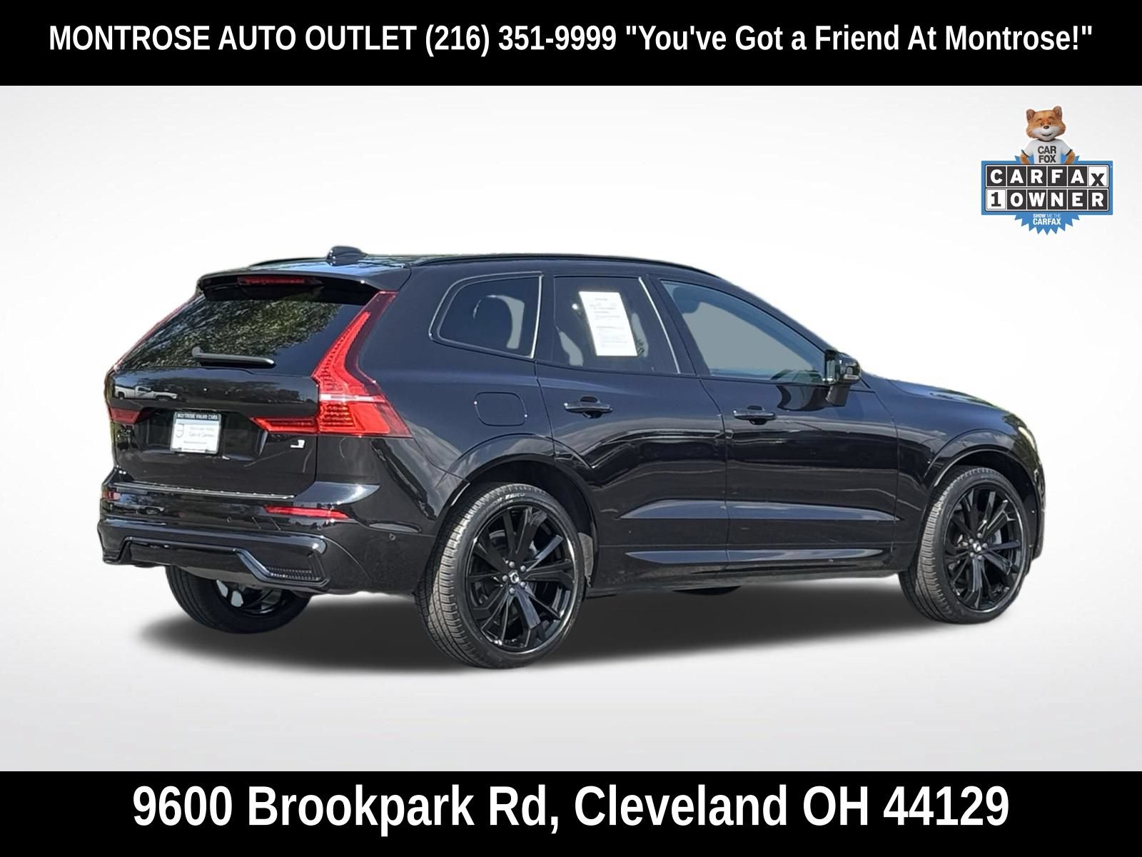 Certified 2024 Volvo XC60 T8 Ultimate w/ Protection Package Premier AWD/4WD image 4