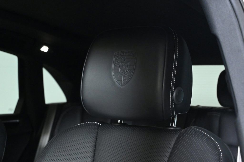 Certified 2026 Porsche Macan S image 26
