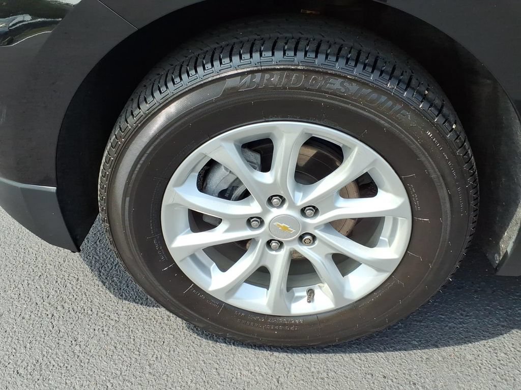 Used 2018 Chevrolet Equinox LT w/ Sun & Infotainment Package AWD/4WD image 9