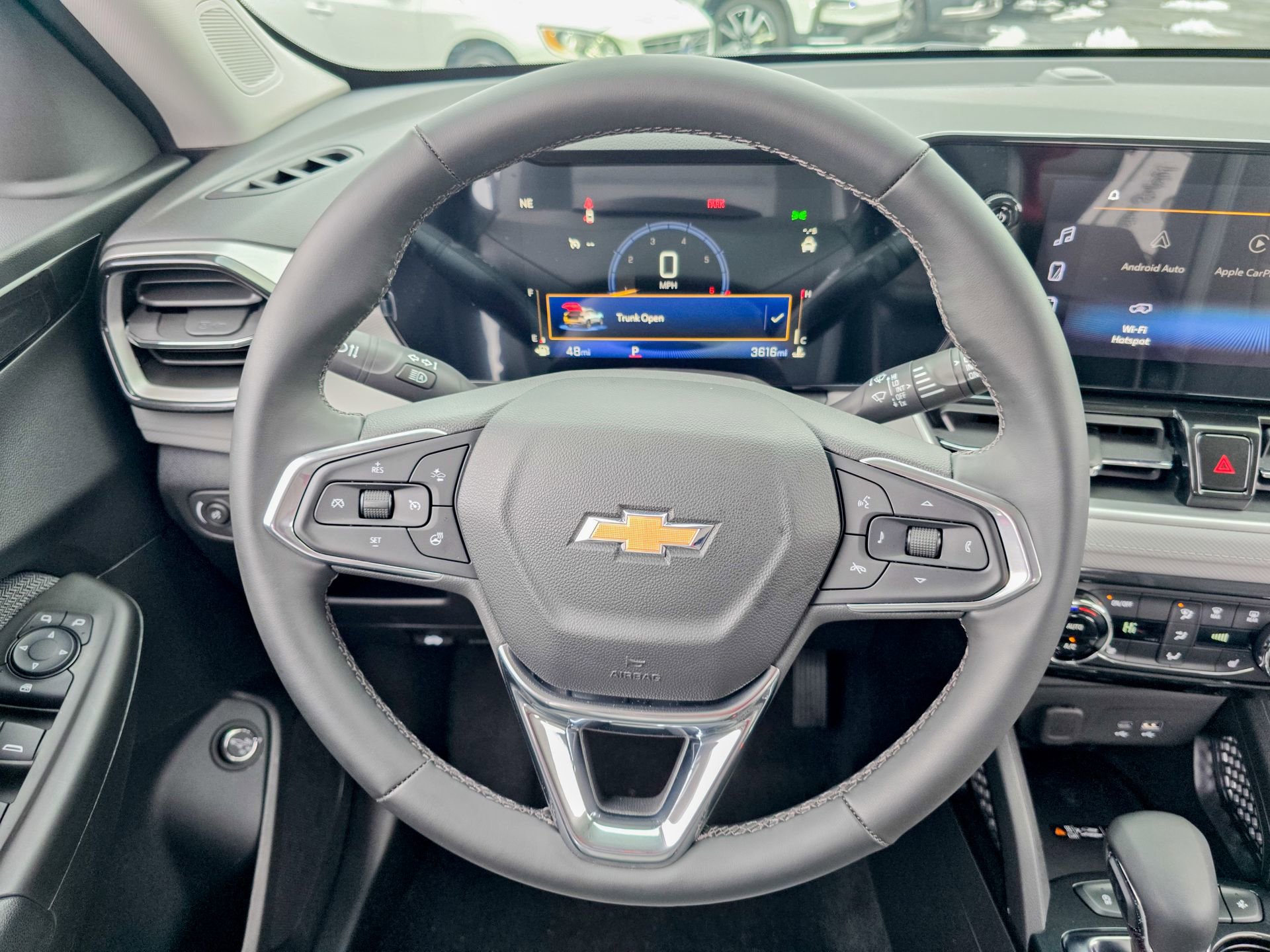 Used 2026 Chevrolet TrailBlazer LT w/ Convenience Package image 37