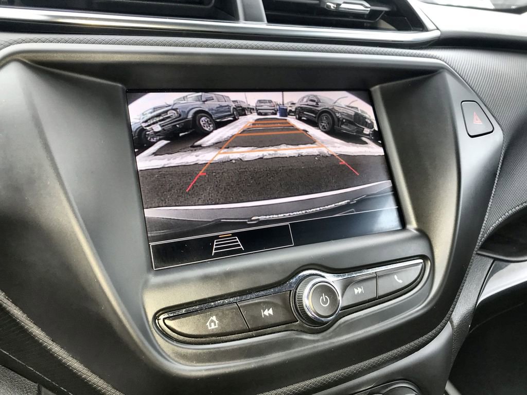 Used 2023 Chevrolet TrailBlazer LT FWD image 17