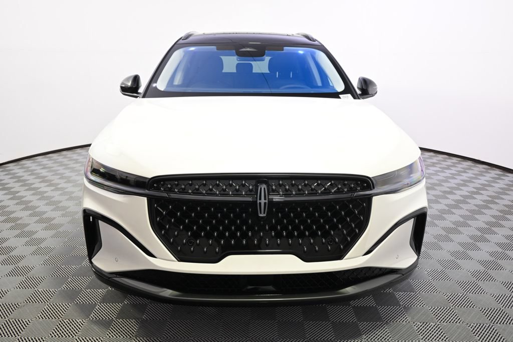 New 2026 Lincoln Nautilus Reserve w/ Jet Appearance Package AWD/4WD image 10