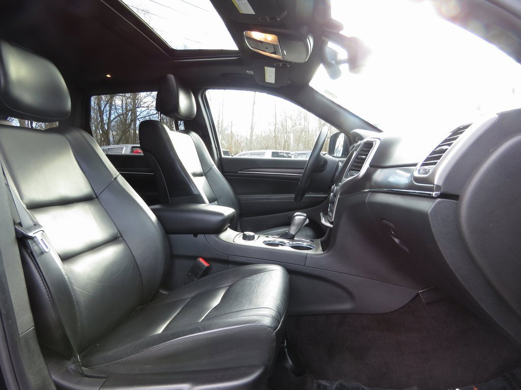 Used 2018 Jeep Grand Cherokee Limited image 14