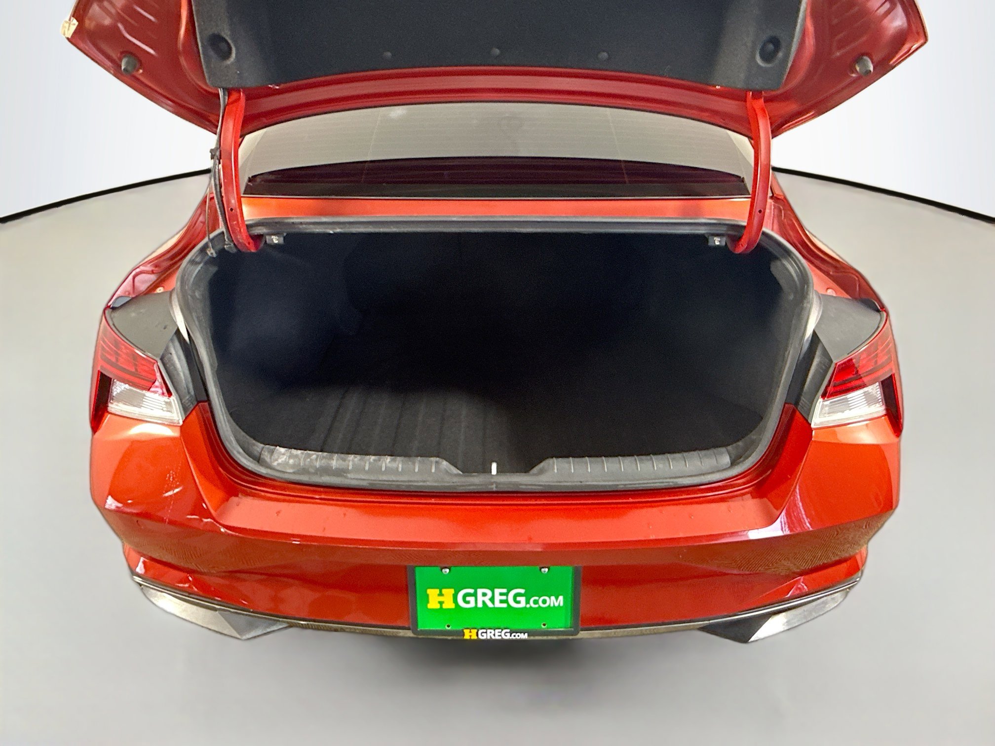 Used 2021 Hyundai Elantra Limited image 35