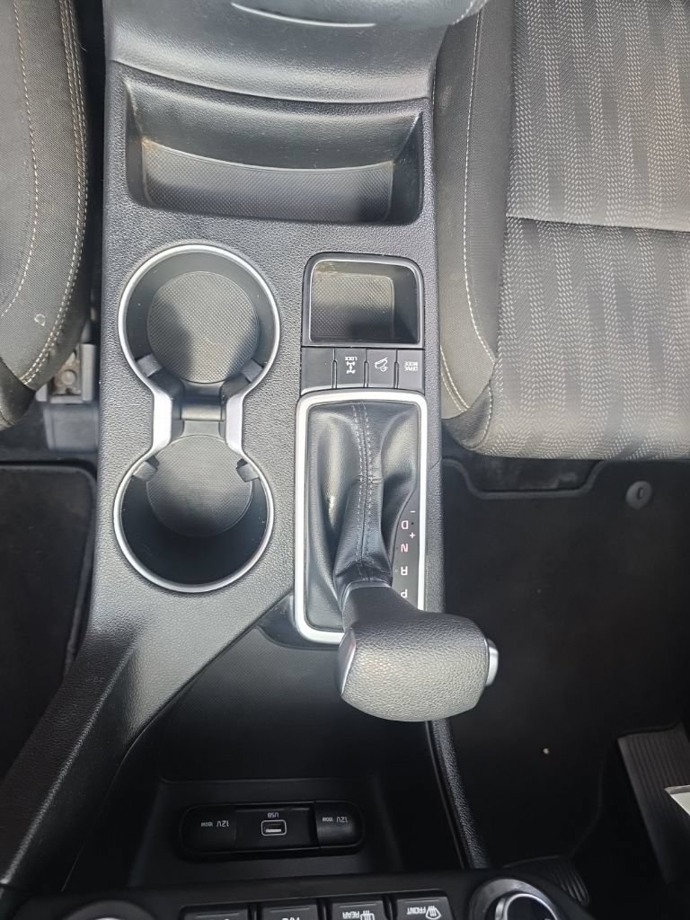 Used 2022 Kia Sportage LX AWD/4WD image 37