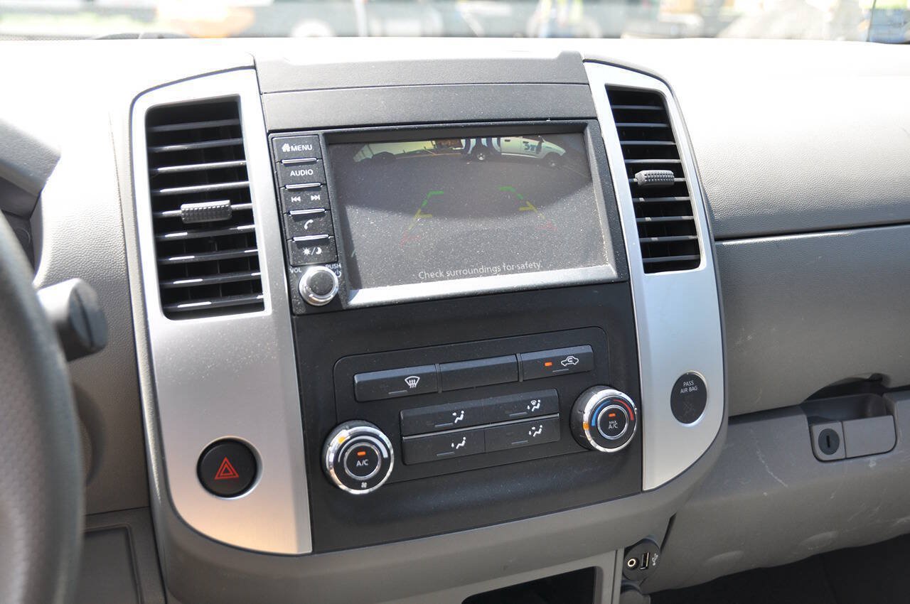 Used 2021 Nissan Frontier S AWD/4WD image 29