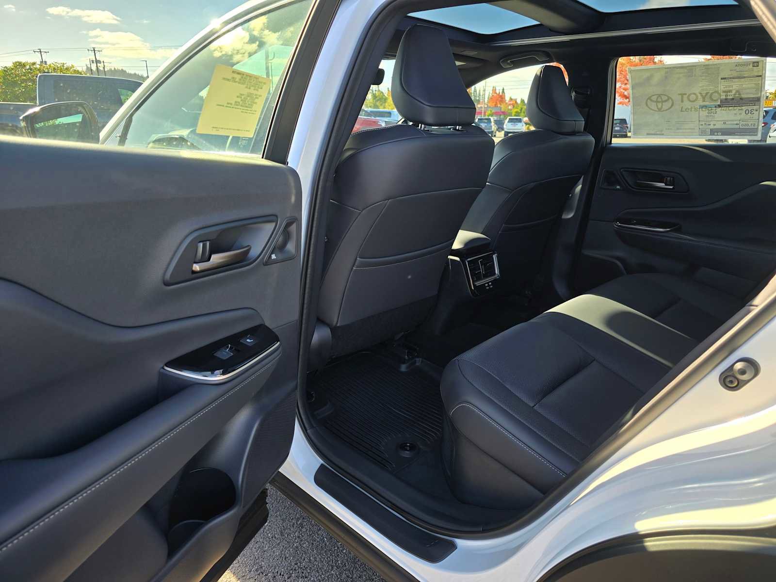 New 2026 Toyota Crown Platinum image 21