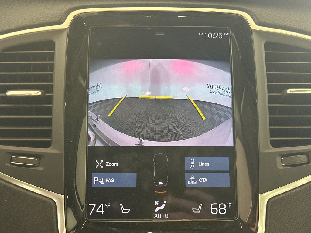 Used 2021 Volvo XC90 T6 Momentum w/ Protection Package Premier AWD/4WD image 6
