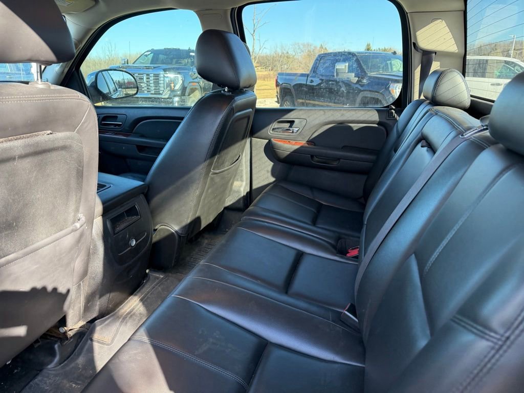 Used 2011 Chevrolet Silverado 1500 LTZ w/ LTZ White Diamond Edition image 5