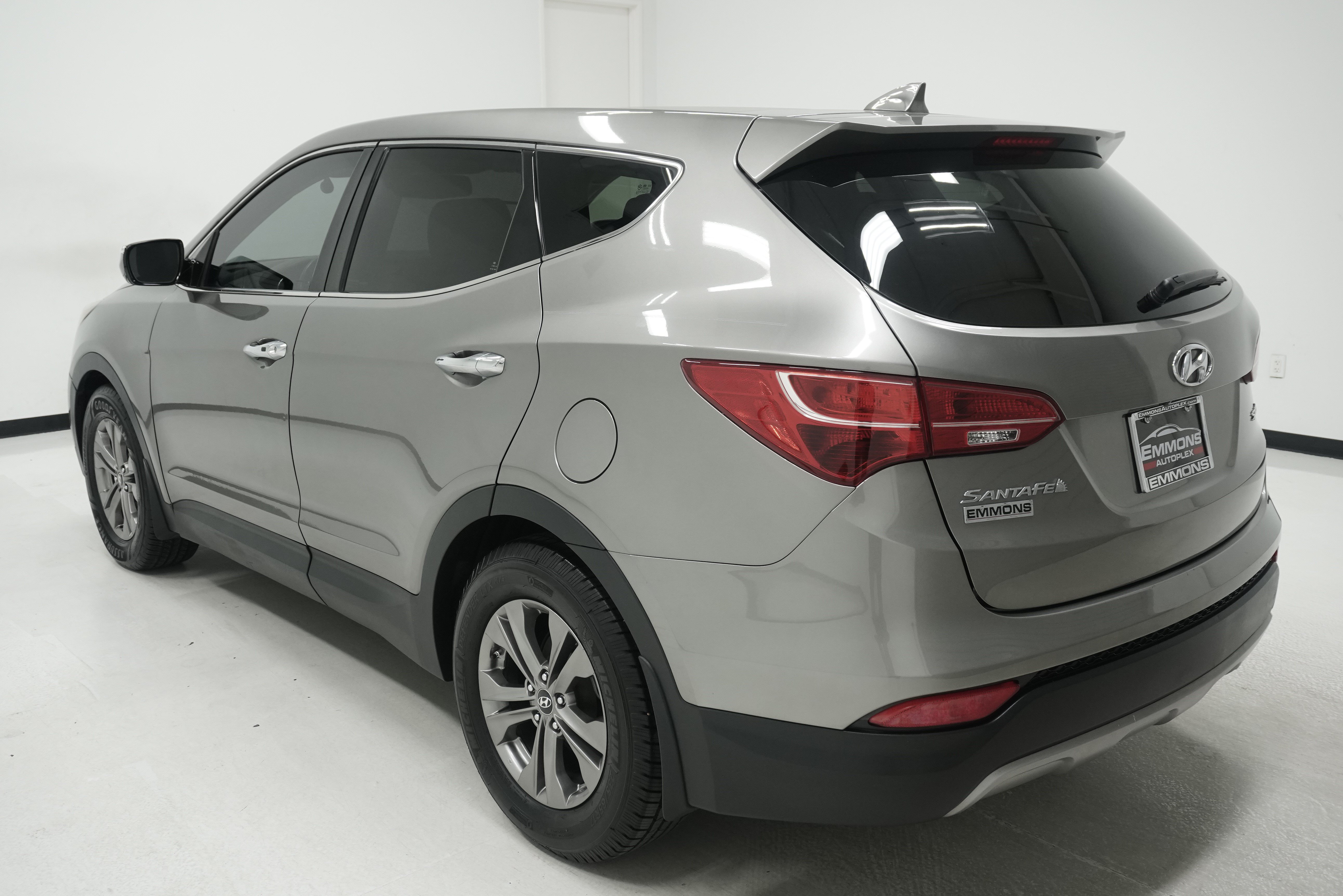 Used 2013 Hyundai Santa Fe Sport w/ Technology Pkg FWD image 6