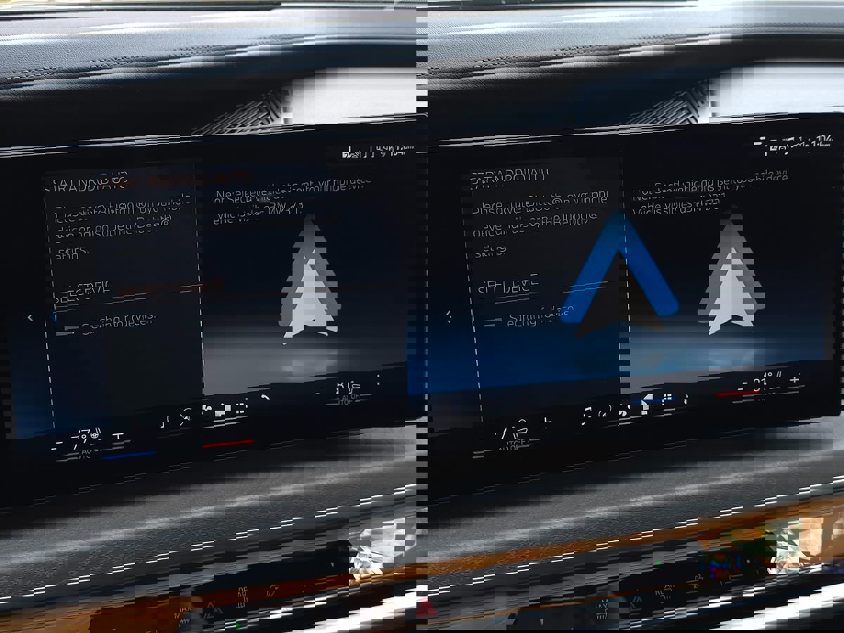 Used 2024 BMW i7 xDrive60 w/ Executive Package image 47