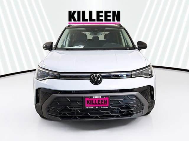 New 2026 Volkswagen Taos SE image 2