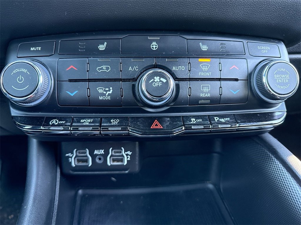 Used 2023 Dodge Durango GT image 19