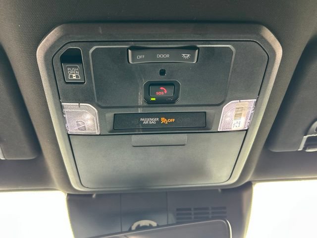 Certified 2025 Toyota Tacoma SR5 AWD/4WD image 60
