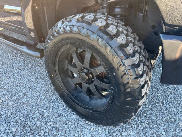 Used 2015 Ford F150 Lariat w/ Equipment Group 502A Luxury image 14