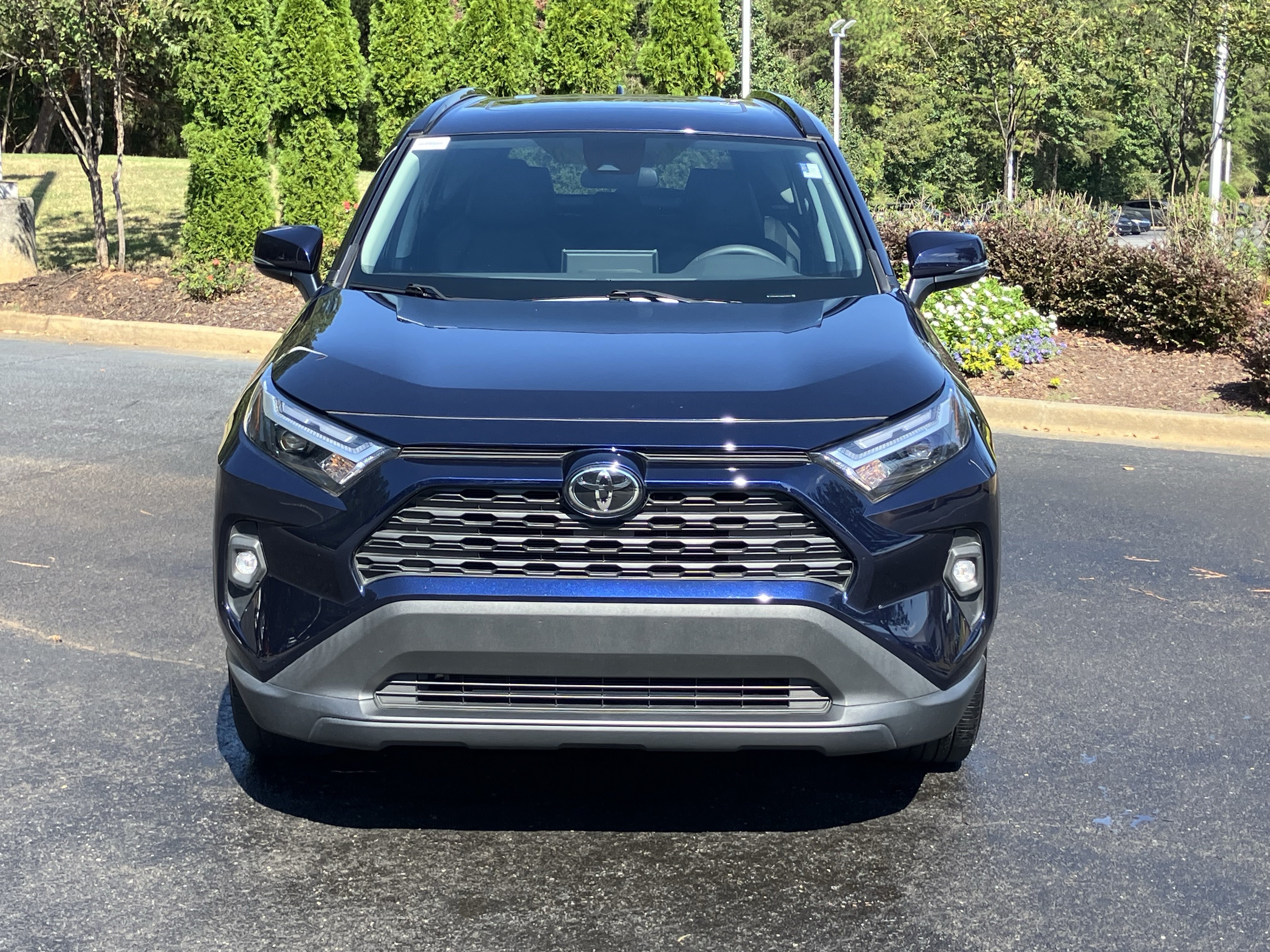 Used 2024 Toyota RAV4 XLE Premium FWD image 3