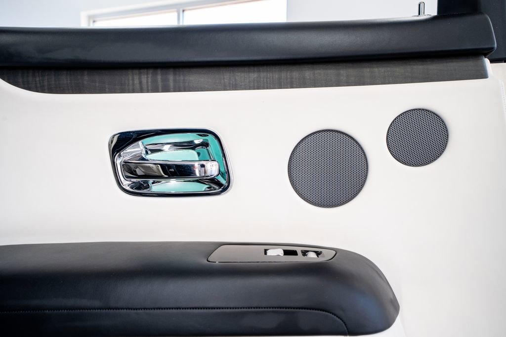 Used 2022 Rolls-Royce Ghost image 41
