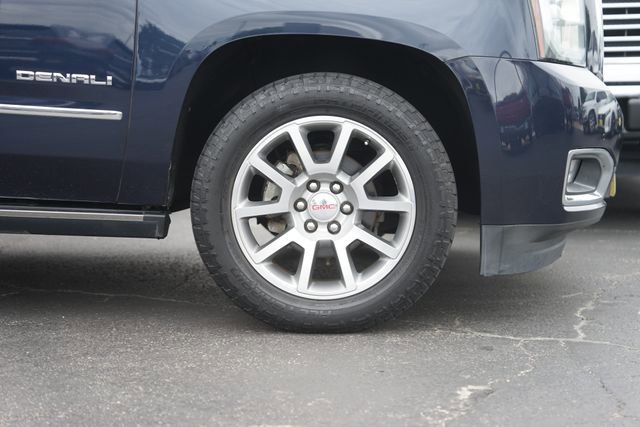 Used 2017 GMC Yukon Denali w/ Open Road Package RWD image 4