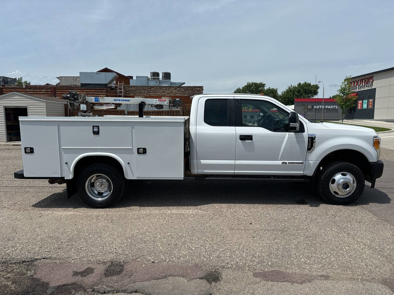 Used 2017 Ford F350 XL w/ Power Equipment Group image 5