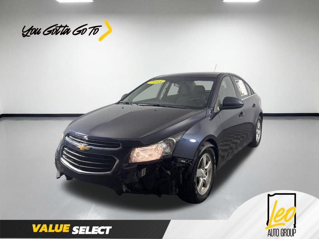Used 2015 Chevrolet Cruze LT FWD image 1