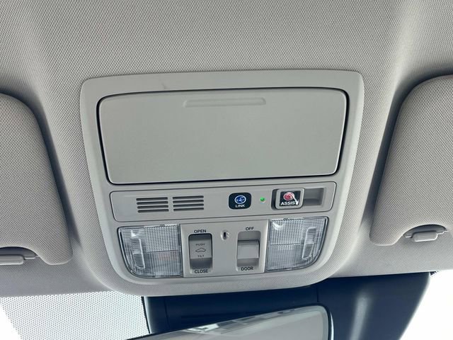 Used 2018 Honda Accord Touring image 36