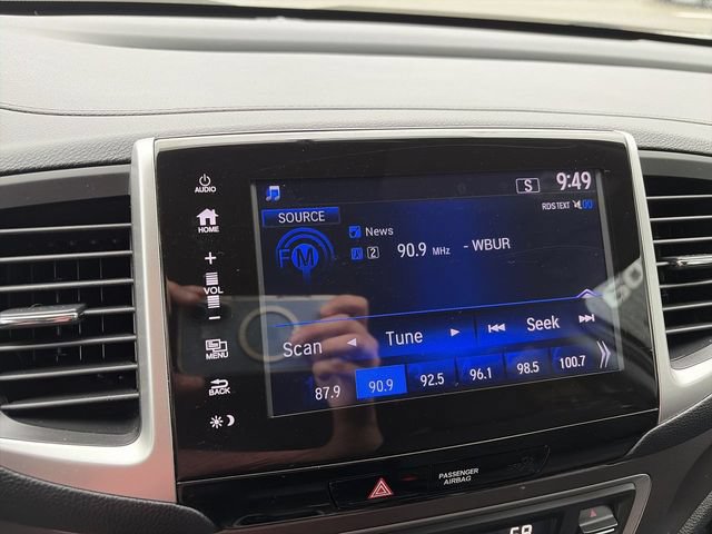 Used 2018 Honda Pilot EX image 16