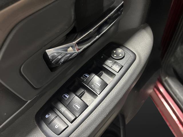 Used 2017 RAM 1500 Big Horn image 27