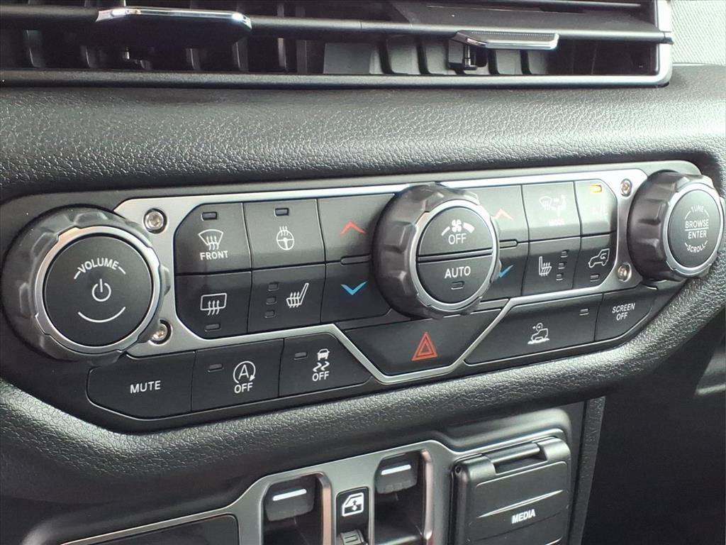 New 2026 Jeep Gladiator Sport AWD/4WD image 6