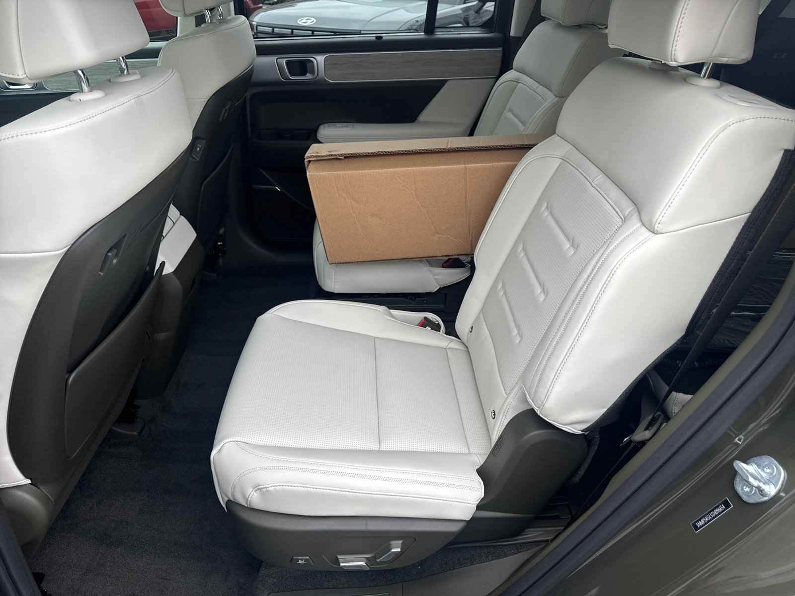 New 2025 Hyundai Santa Fe Calligraphy image 13