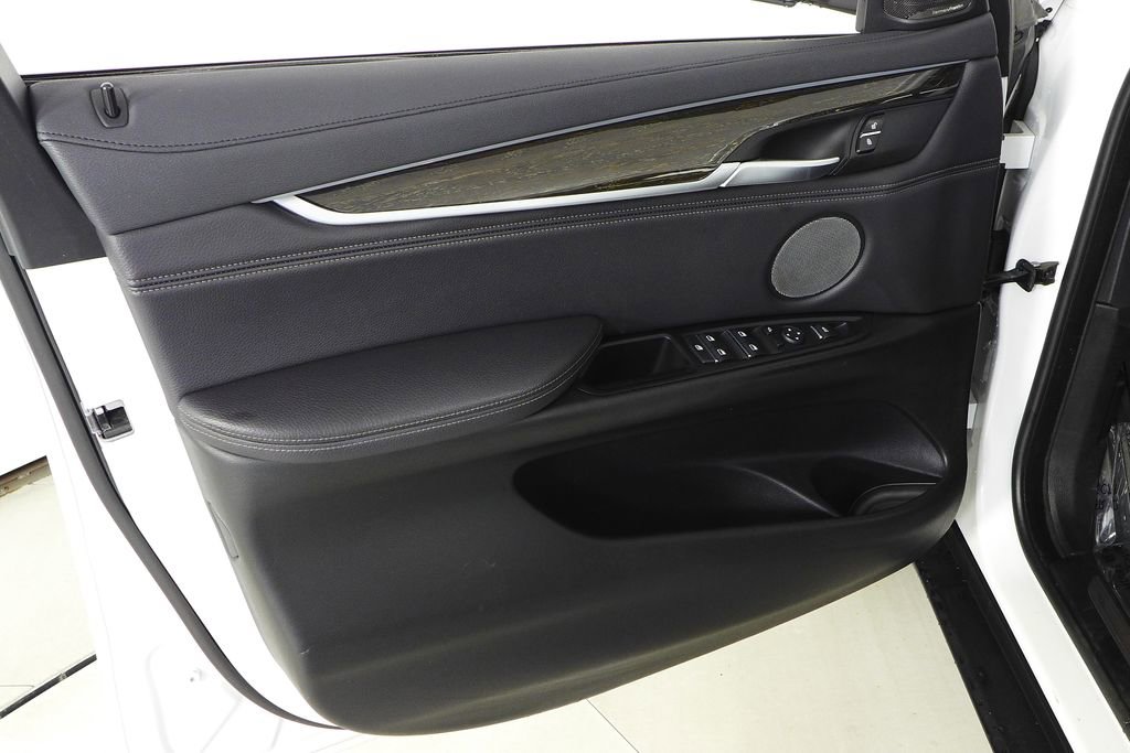 Used 2018 BMW X6 xDrive35i image 11