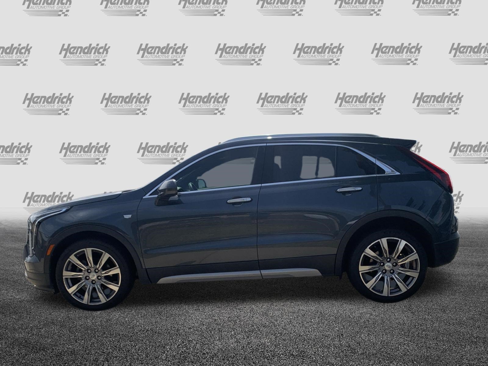 Used 2019 Cadillac XT4 Premium Luxury w/ Technology Package FWD image 7