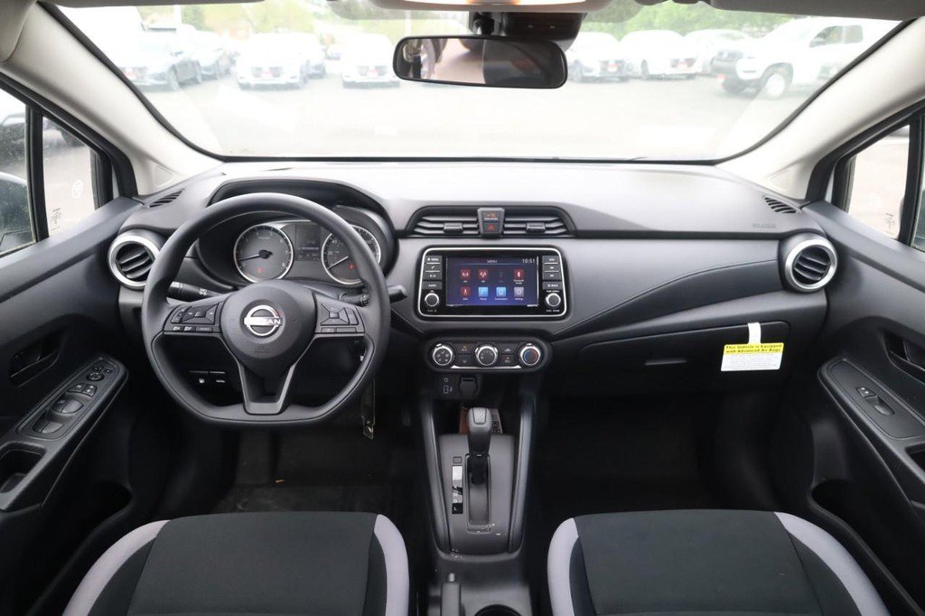 New 2025 Nissan Versa S w/ Trunk Package FWD image 7