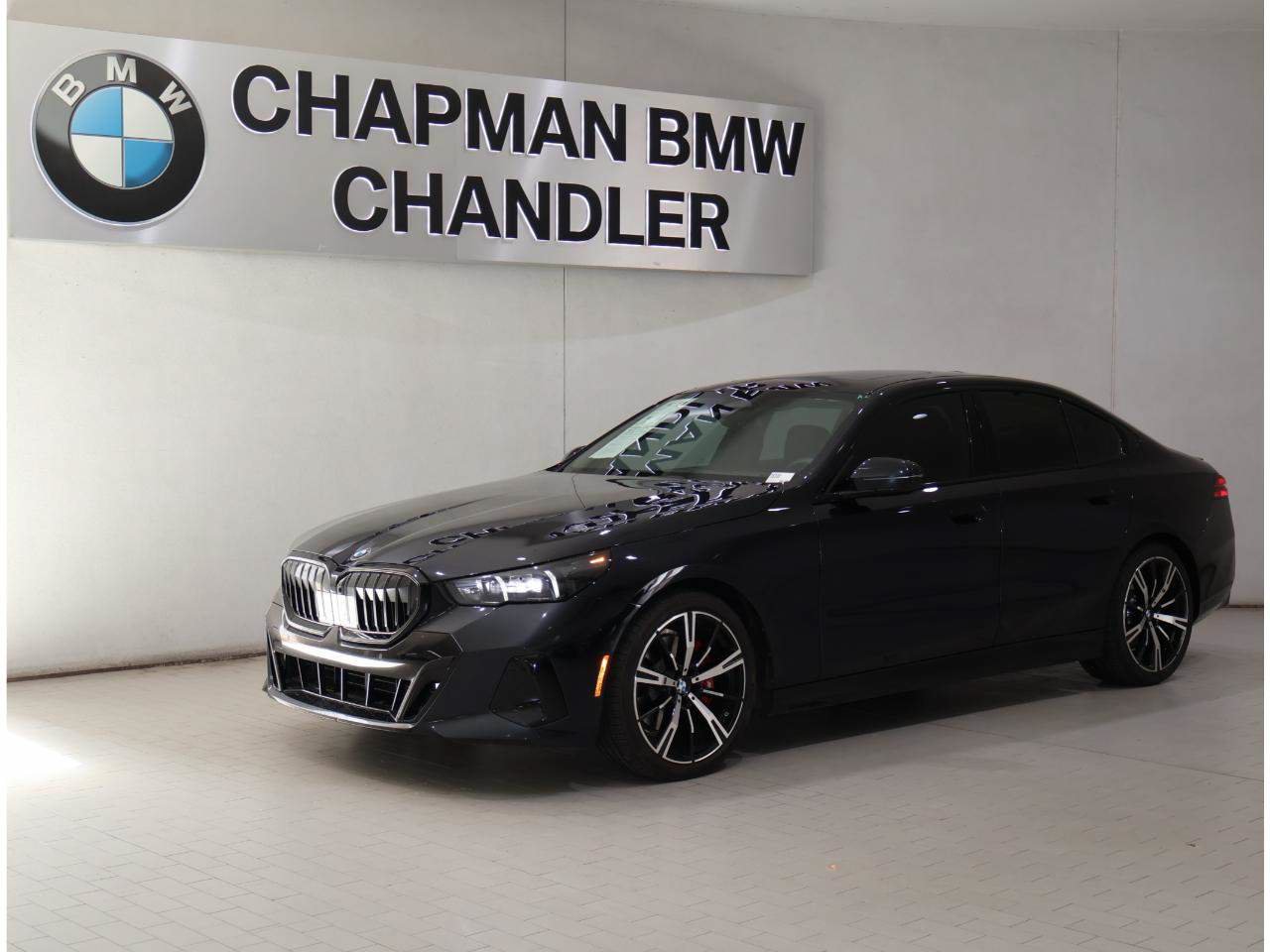 Used 2024 BMW 530i w/ M Sport Package RWD image 1