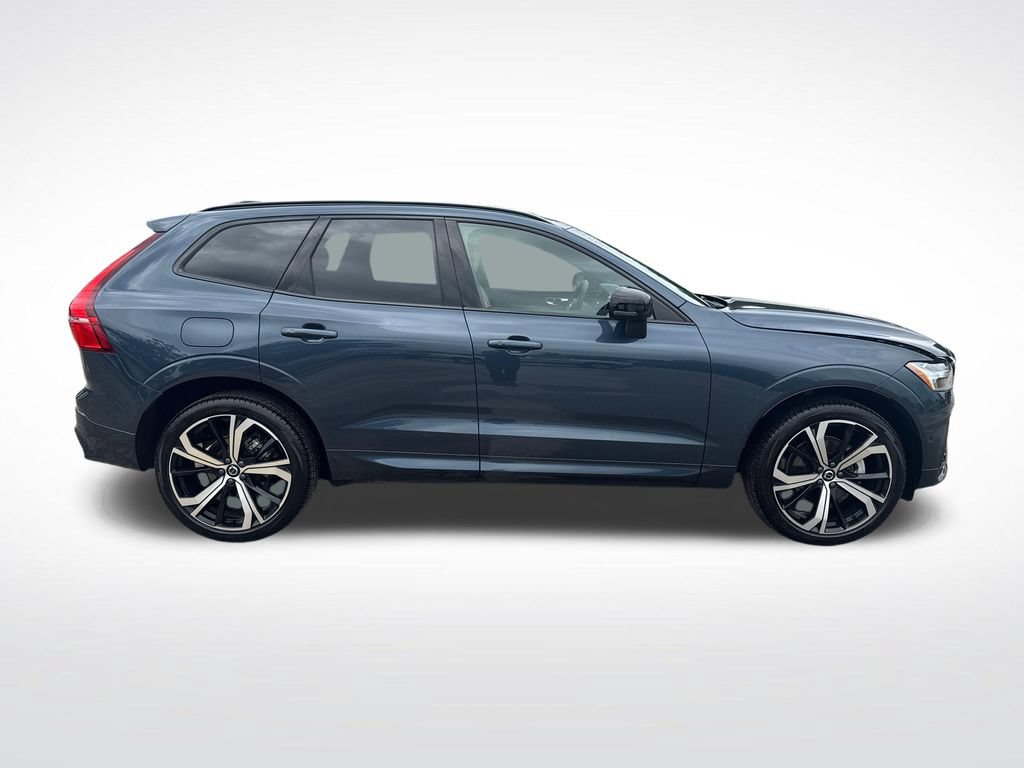 Used 2025 Volvo XC60 B5 Ultra w/ Protection Package Premier AWD/4WD image 7