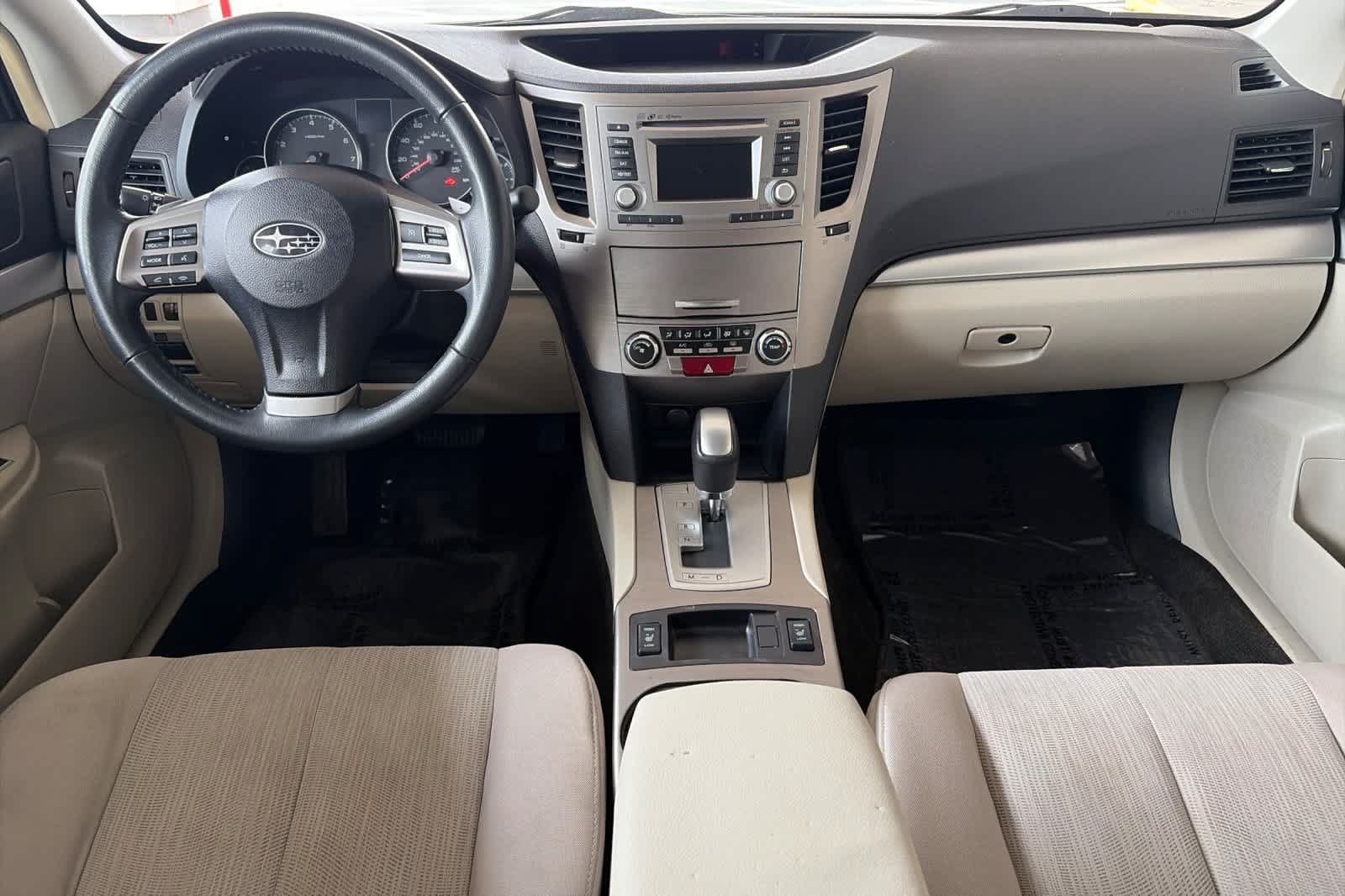 Used 2014 Subaru Outback 2.5i Premium AWD/4WD image 3