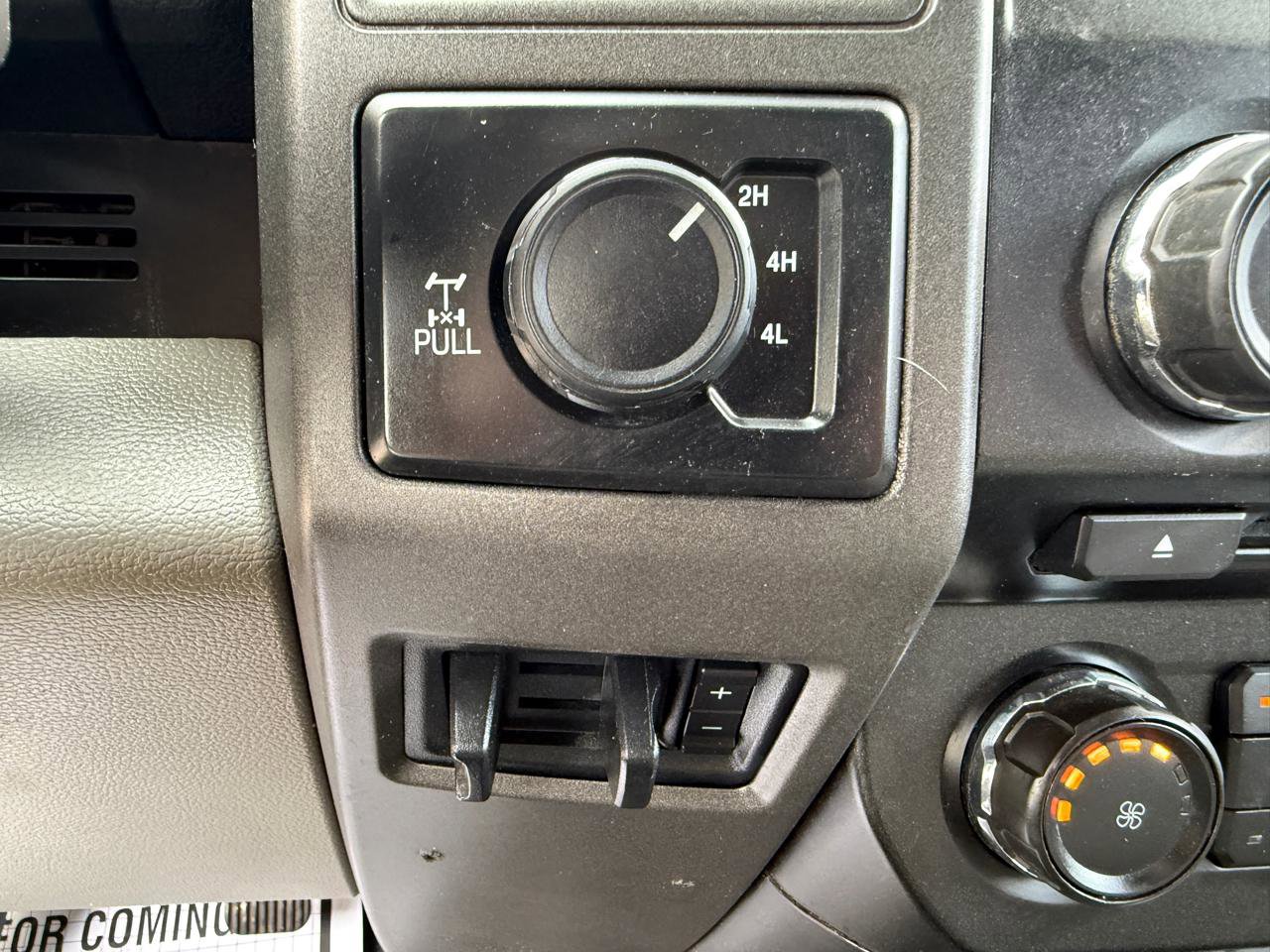 Used 2017 Ford F250 XL w/ Power Equipment Group image 16