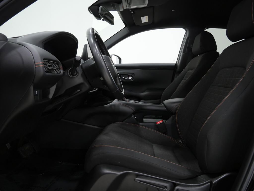 Used 2023 Honda HR-V Sport image 9