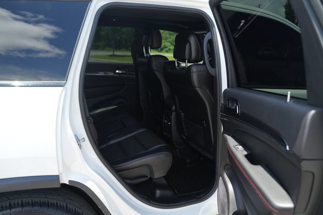 Used 2021 Jeep Grand Cherokee Trailhawk w/ Trailhawk Luxury Group AWD/4WD image 23
