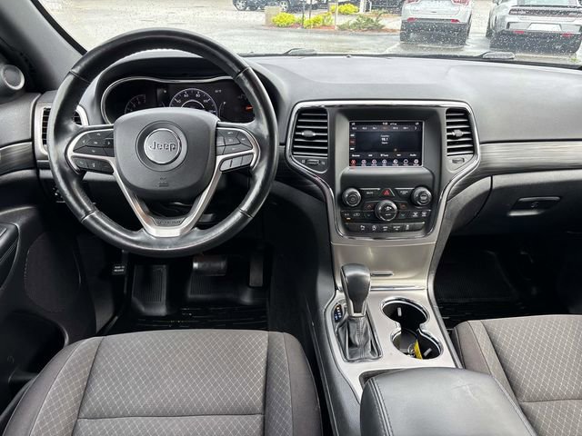Used 2021 Jeep Grand Cherokee Laredo AWD/4WD image 11