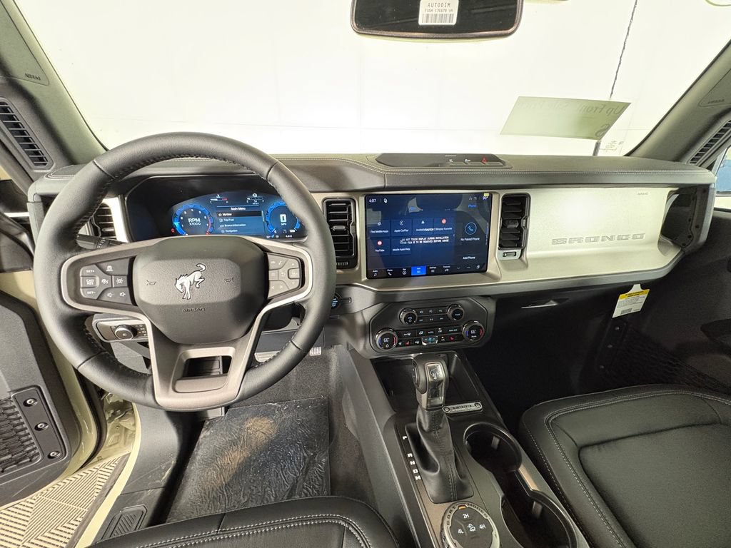 New 2026 Ford Bronco Outer Banks AWD/4WD image 8