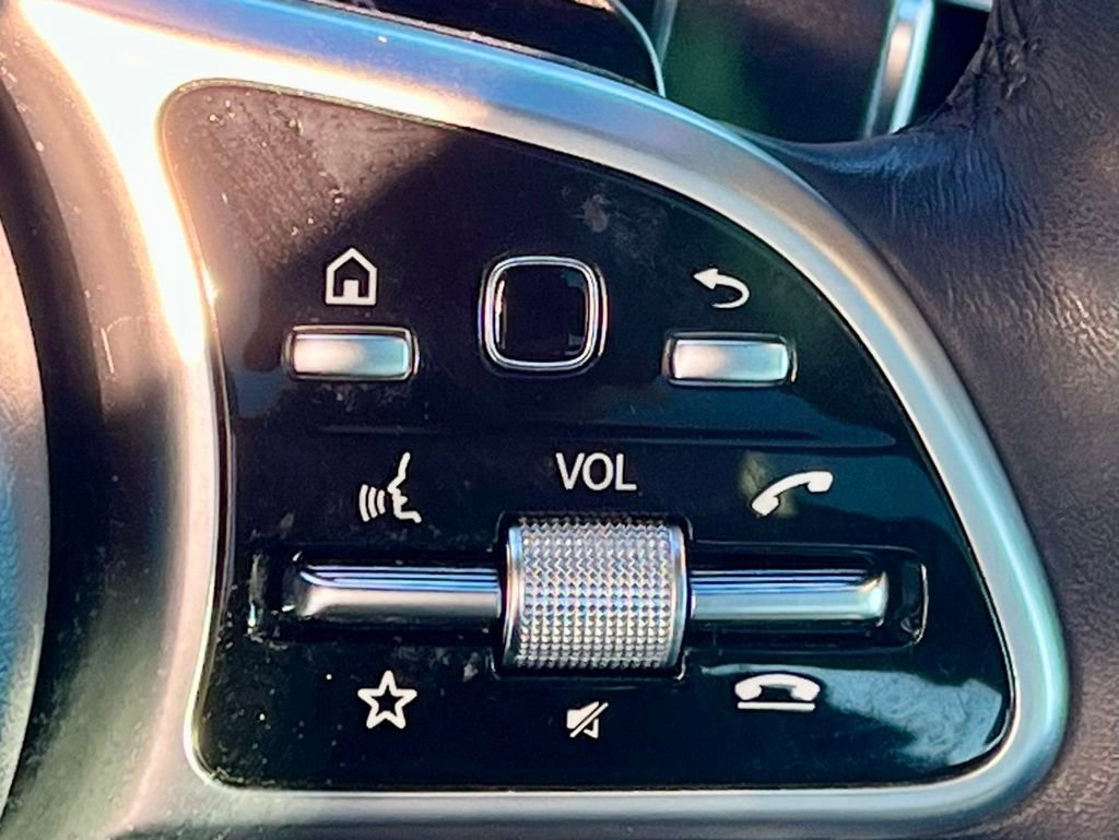 Certified 2022 Mercedes-Benz GLC 300 4MATIC image 36