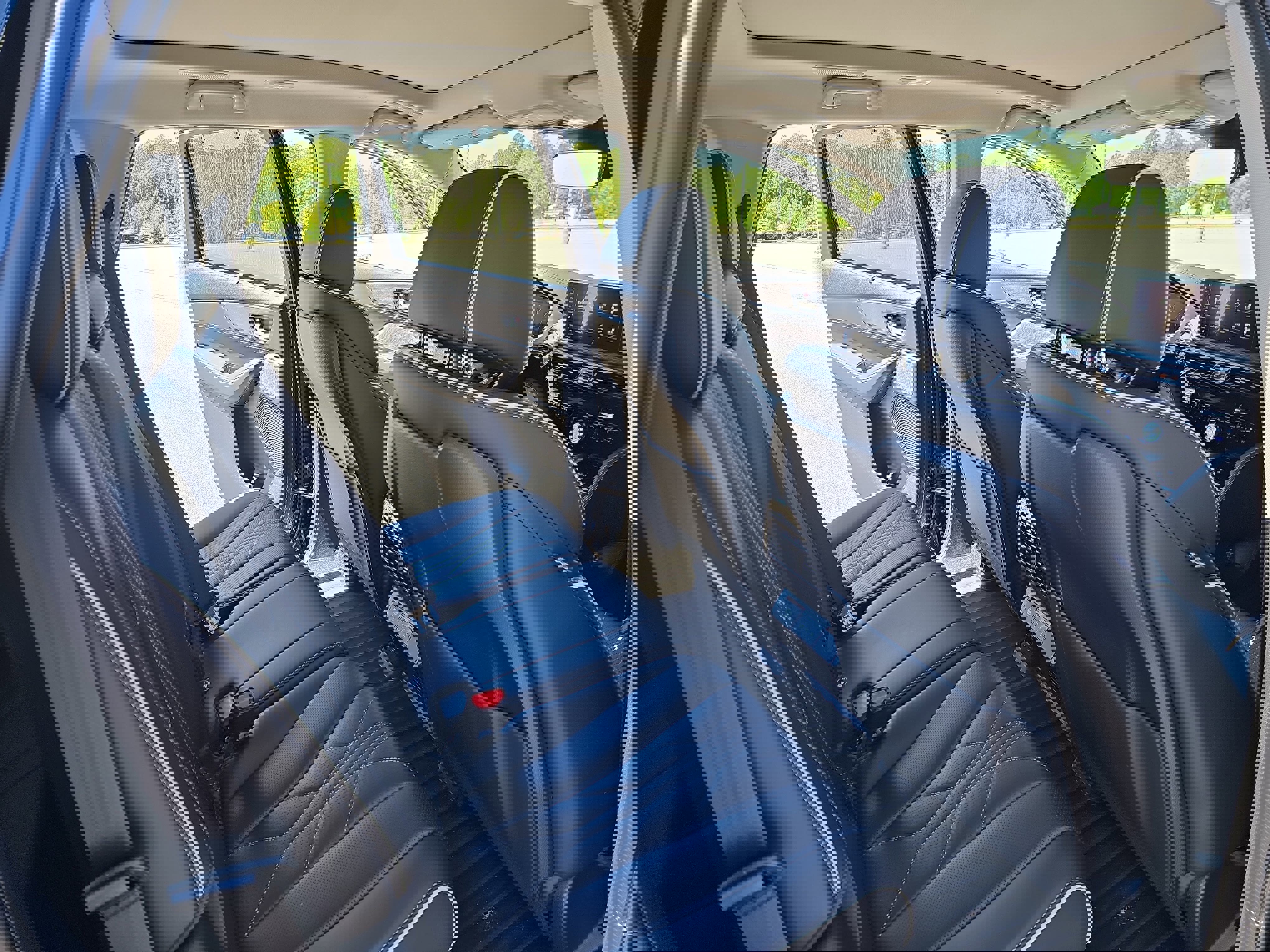 Used 2026 Acura MDX SH-AWD w/ Advance Package image 11