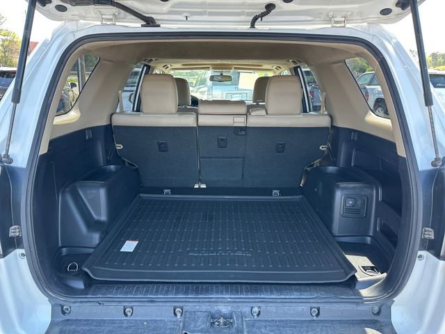 Used 2019 Toyota 4Runner SR5 Premium w/ Convenience Package AWD/4WD image 30