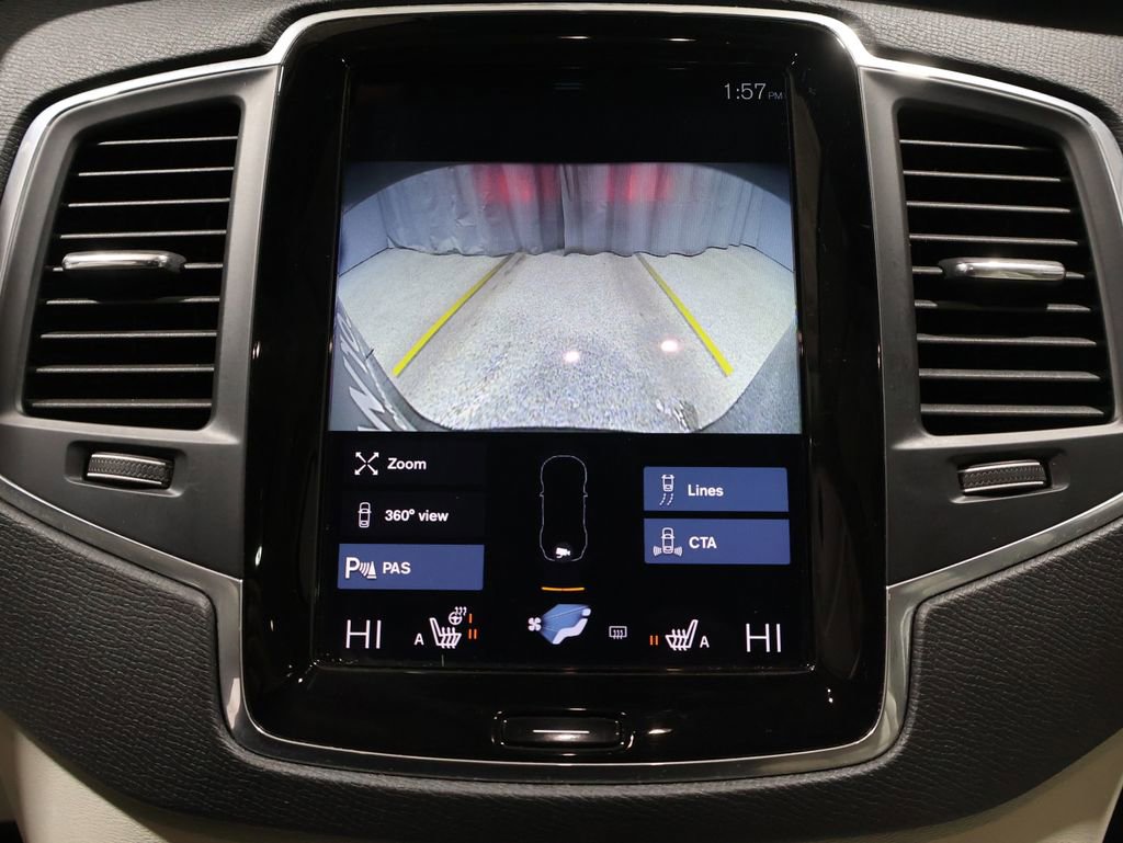 Used 2020 Volvo XC90 T6 Momentum image 28