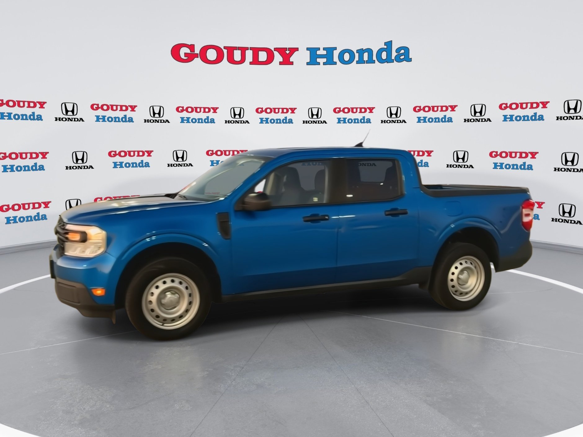 Used 2022 Ford Maverick XL image 9