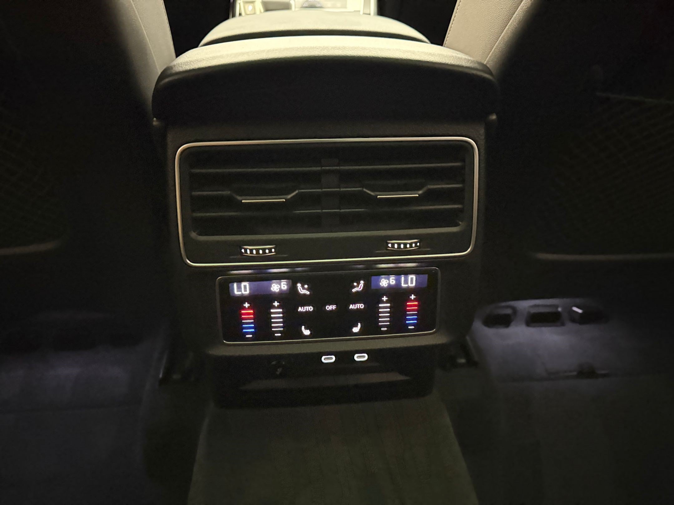 New 2026 Audi Q8 Premium Plus AWD/4WD image 29