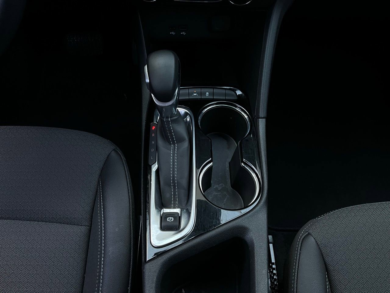 Used 2025 Buick Encore GX Preferred image 13