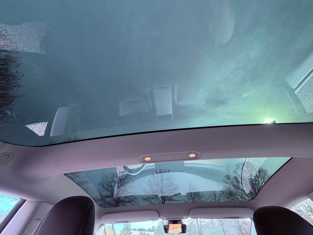 Used 2019 Tesla Model 3 Long Range image 16