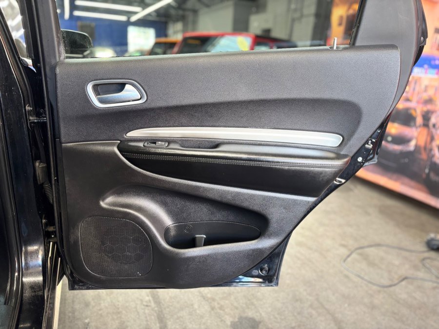 Used 2019 Dodge Durango SXT AWD/4WD image 15